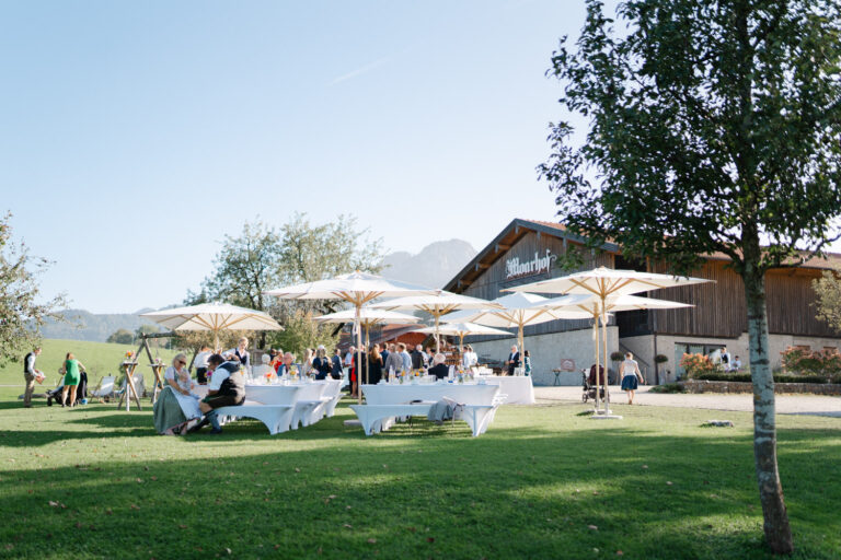 Heiraten im Moarhof am Samerberg: Die perfekte Hochzeitslocation in Oberbayern