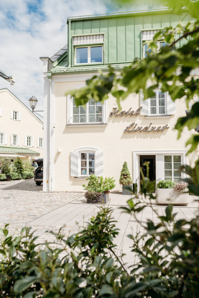Das Hotel Lindner in Bad Aibling, fotografiert von Hochzeitsfotograf Rosenheim.